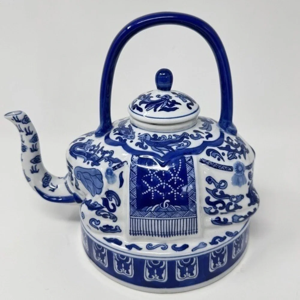 Vintage Elephant Chinoiserie Blue and White Teapot by Bombay